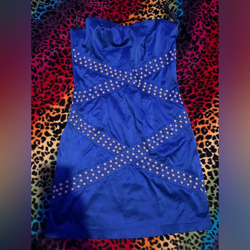 2B Bebe strapless Vintage mini dress